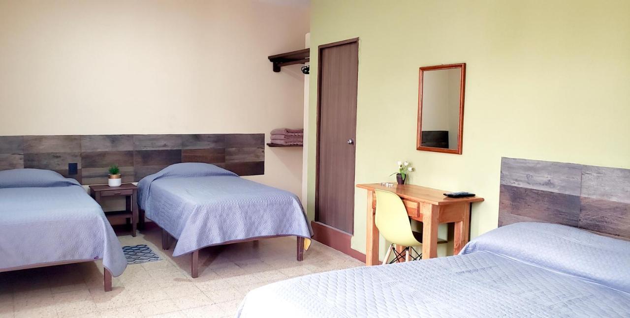 Hotel Galaxia Oaxaca Bagian luar foto