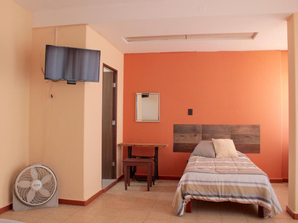 Hotel Galaxia Oaxaca Bagian luar foto