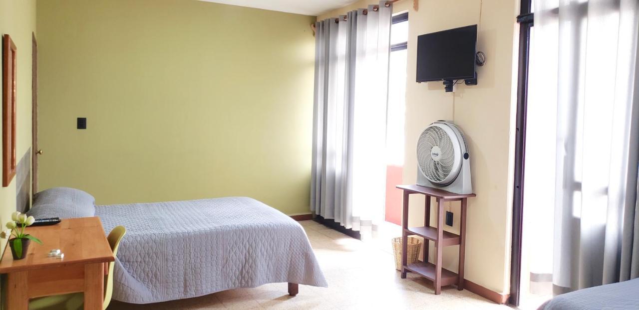 Hotel Galaxia Oaxaca Bagian luar foto