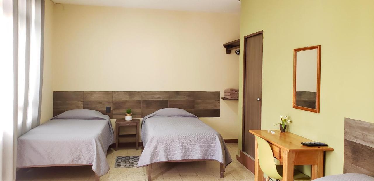 Hotel Galaxia Oaxaca Bagian luar foto