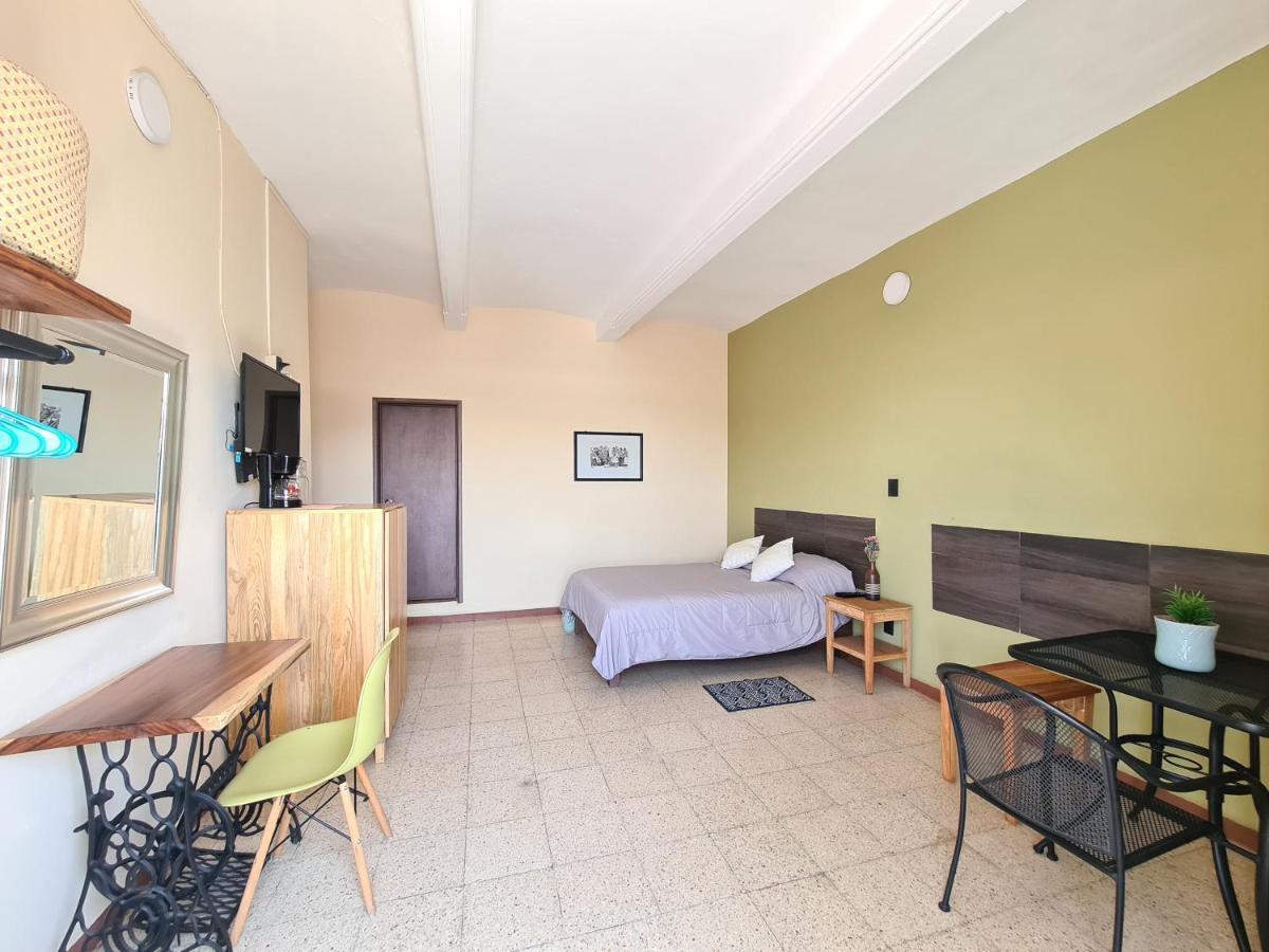 Hotel Galaxia Oaxaca Bagian luar foto