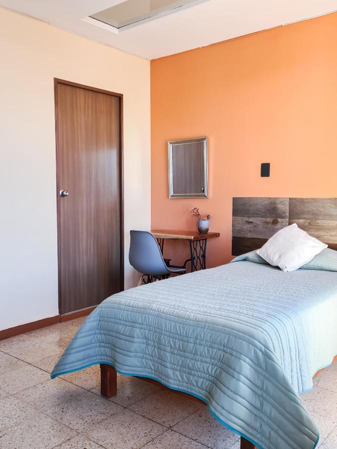 Hotel Galaxia Oaxaca Bagian luar foto